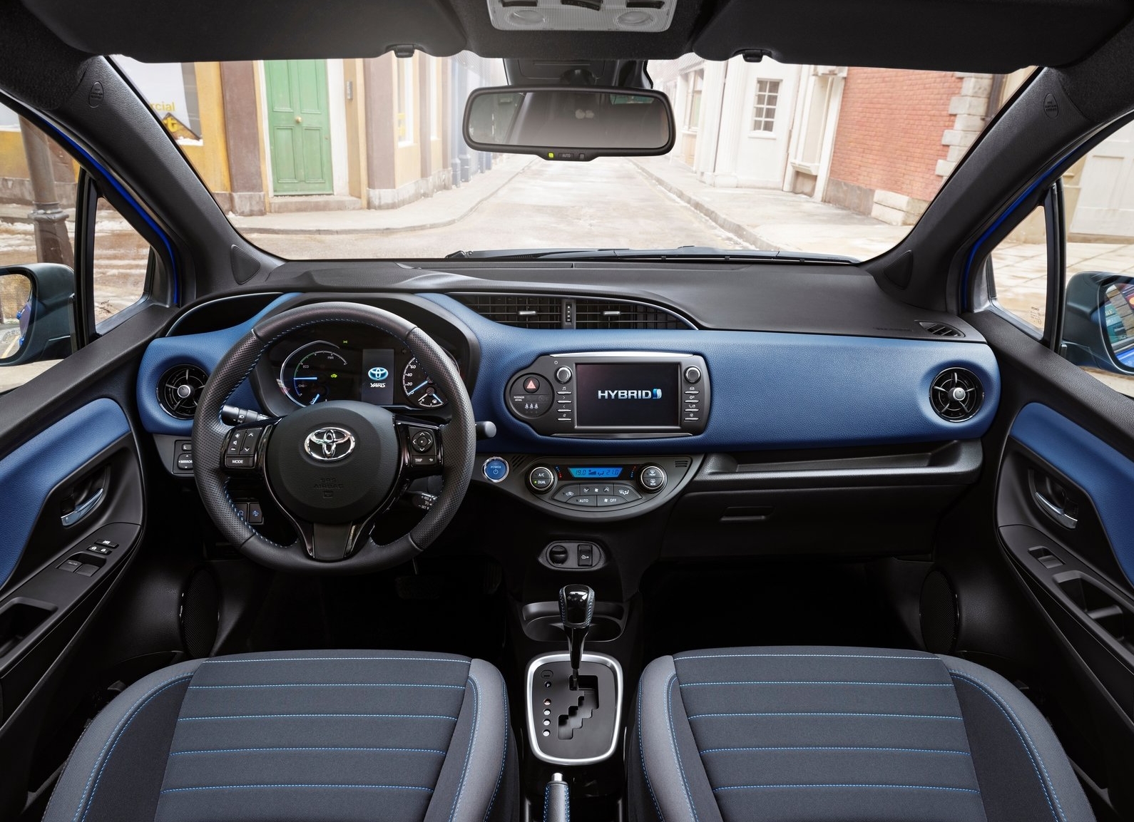 https://wcar.sets.lv/cars/Toyota/Yaris hečbeks/72a0fc4c3ec8779f0fbe1e1334639d39.jpg